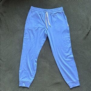 NWT Vuori Performance Jogger women’s Size Small